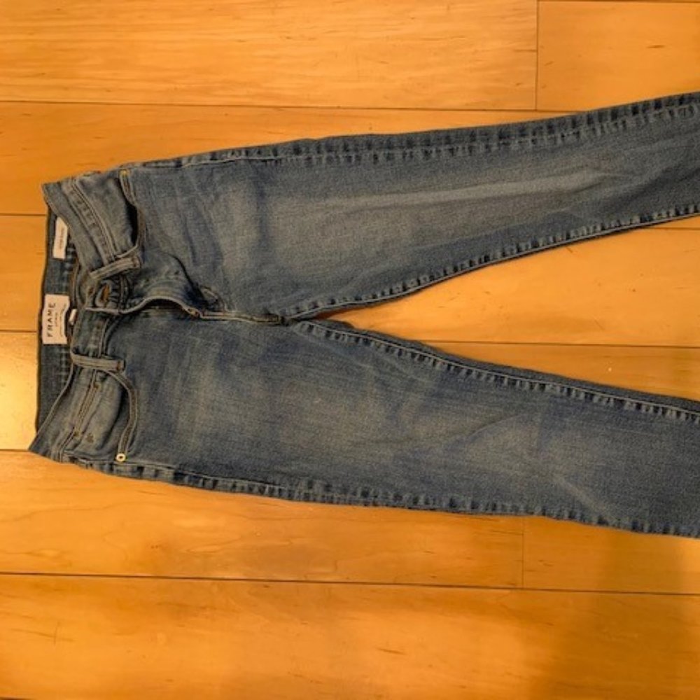Frame Le High Skinny Size 24